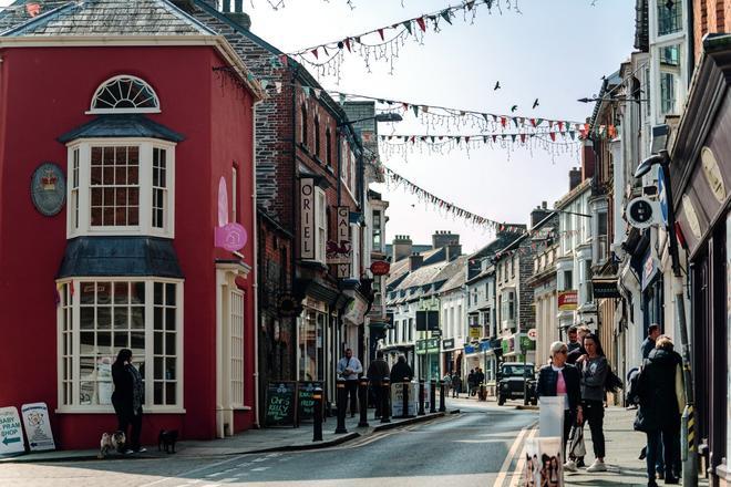 High Street, Cardigan, Bahía de Cardigan