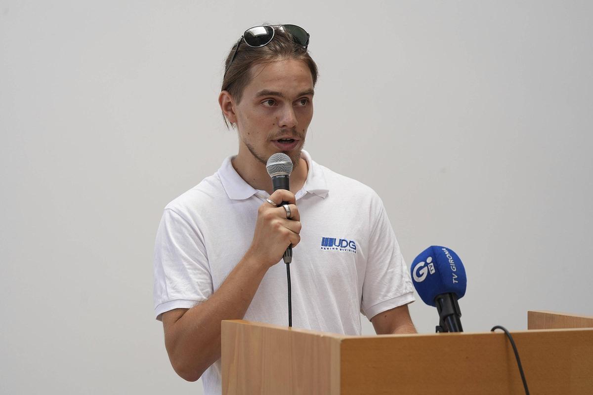 Damian Granados a la presentació del vehicle