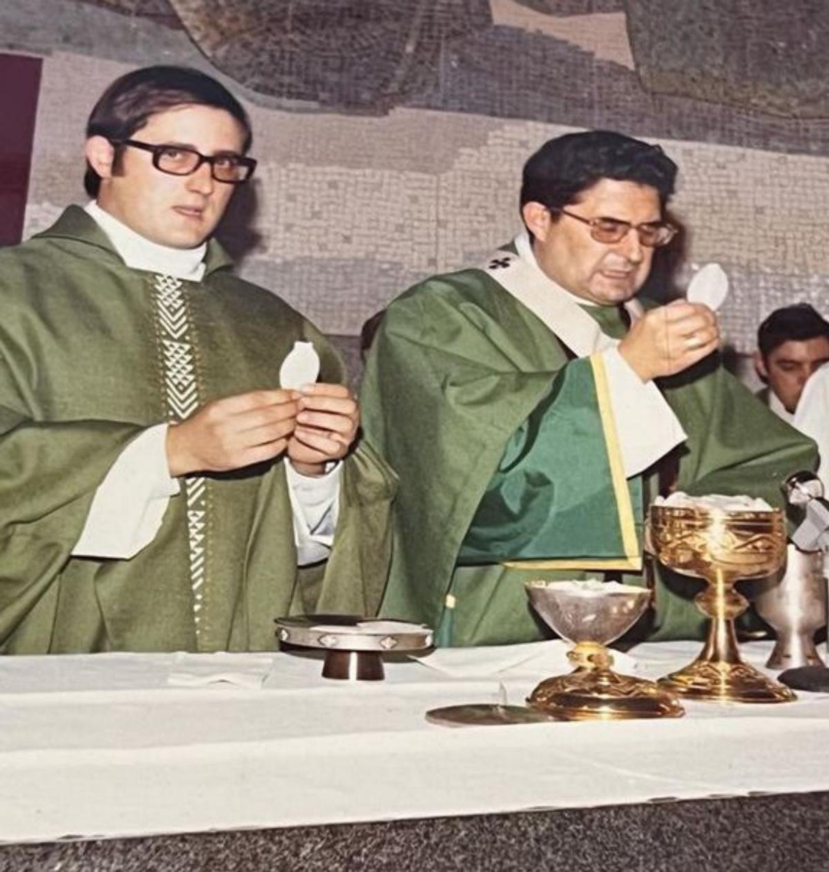 Las brillantes bodas de oro sacerdotales de Javier Suárez: 50 años de vocación y servicio