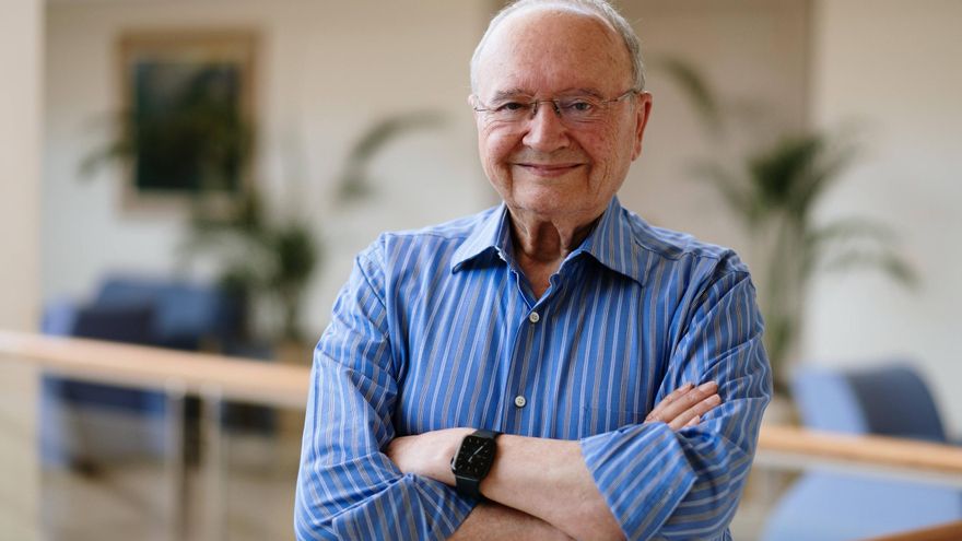 Juan Llull, presidente y fundador de Hipotels: «He cumplido 90 años y publicado mis memorias, ¿qué más se puede pedir?»