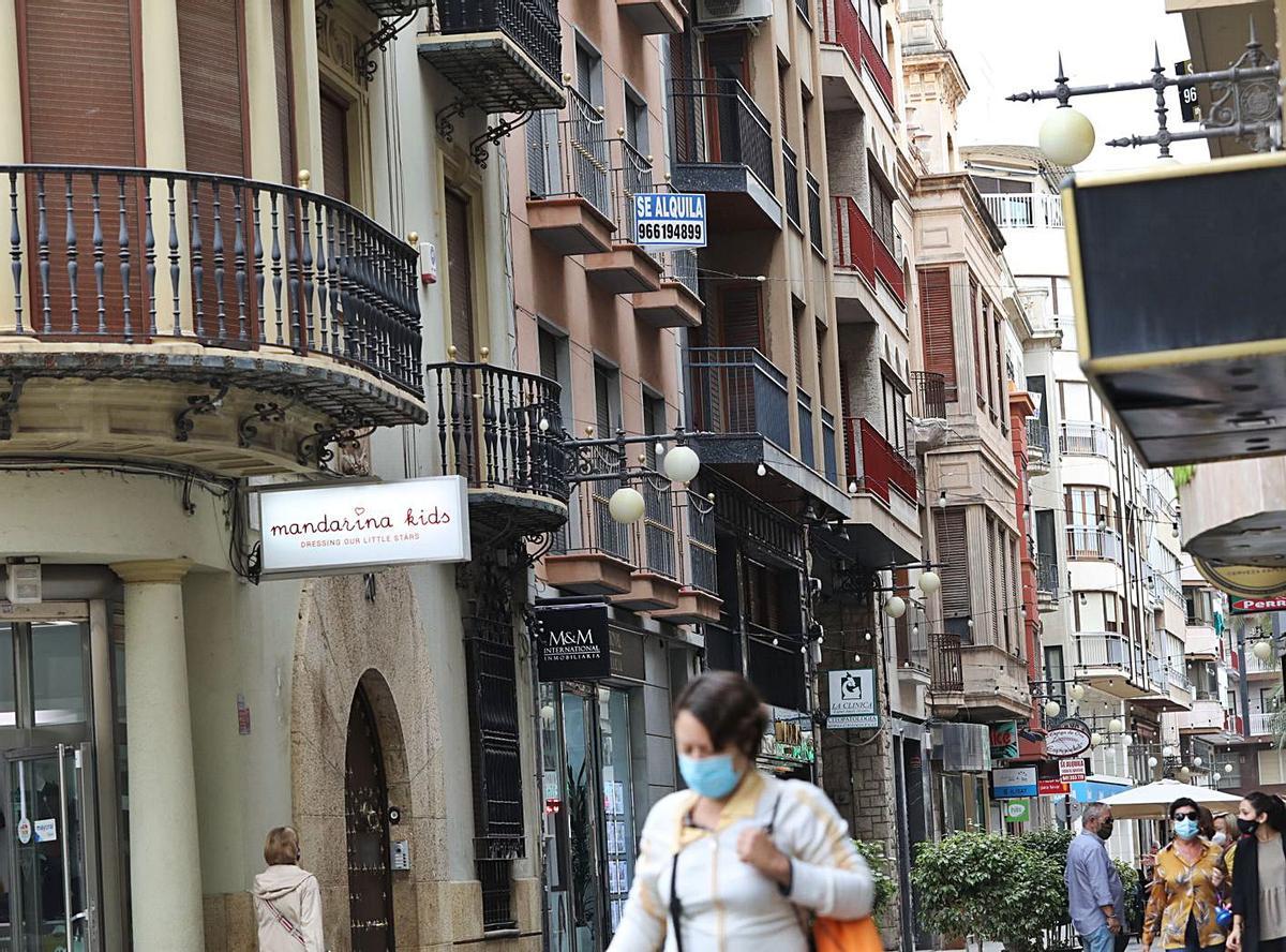 Vista general de Alicante, uno de los municipios incluidos en el plan del Consell. | RAFA ARJONES