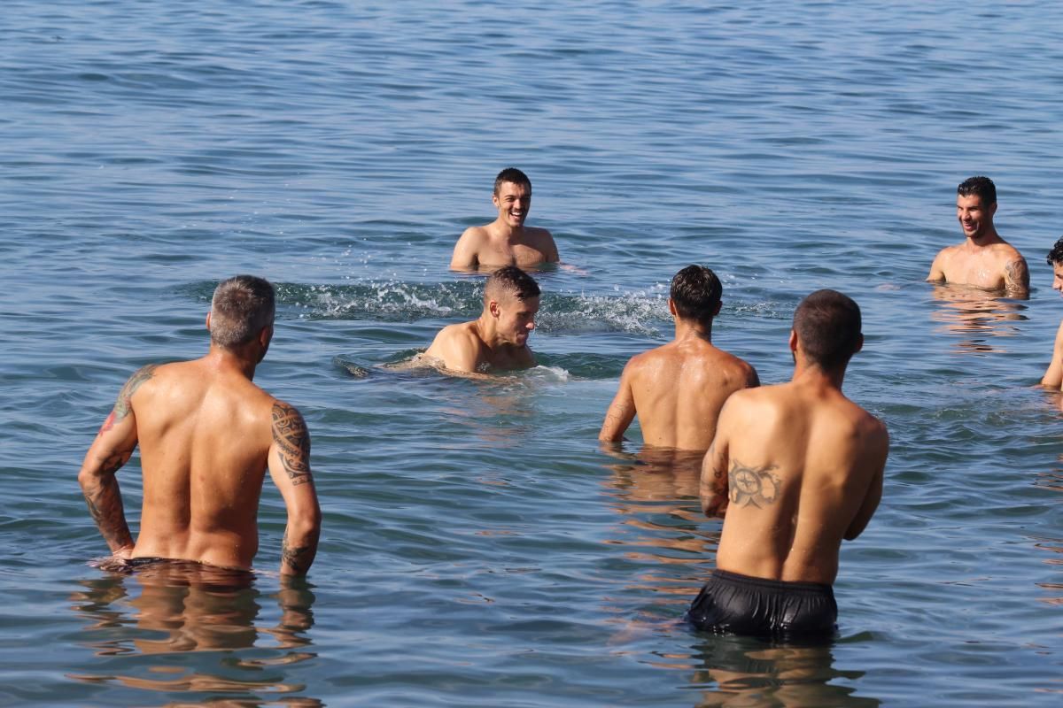 Vamos a la Playa, los jugadores del Córdoba CF se refrescan