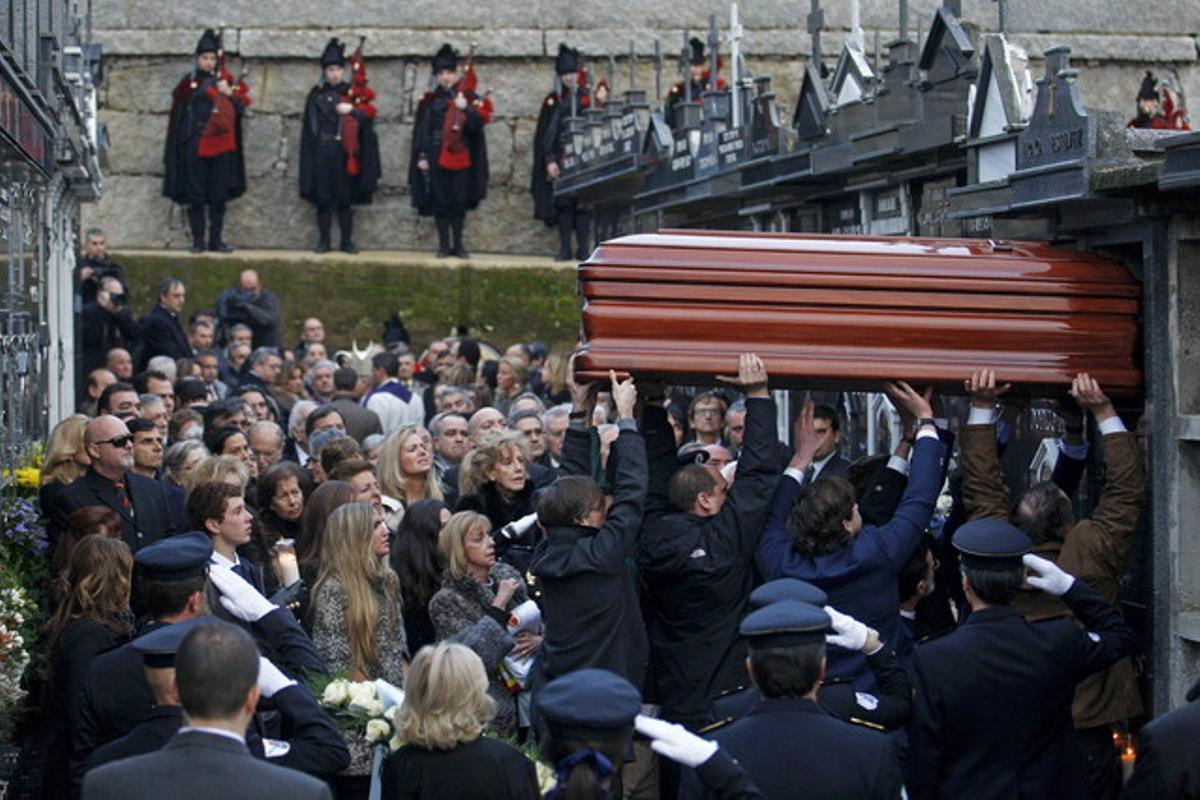 El sepeli de Manuel Fraga a Perbes (la Corunya).