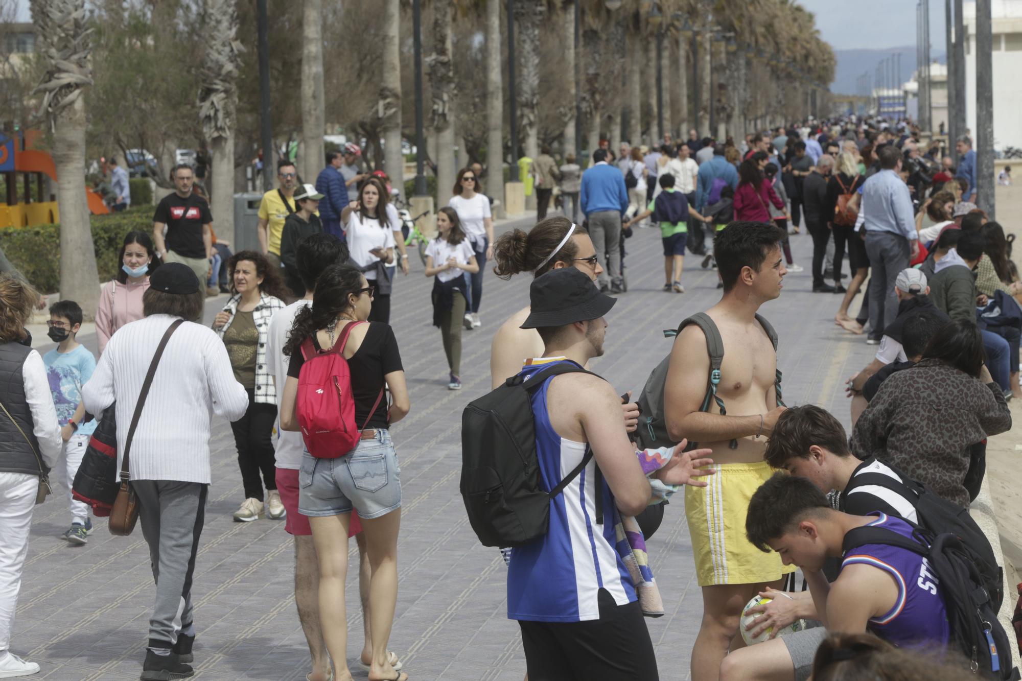 La Semana Santa y el buen tiempo estimulan el sector hostelero