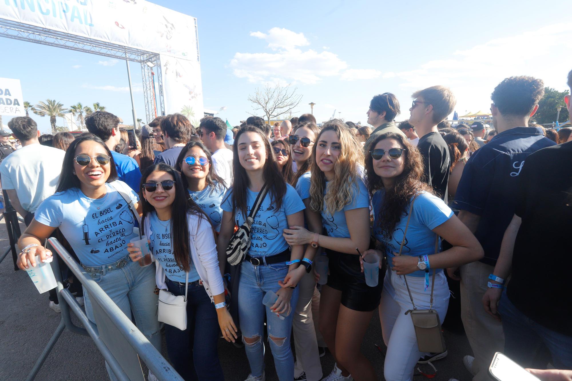 Búscate en las paellas universitarias de la Marina de València