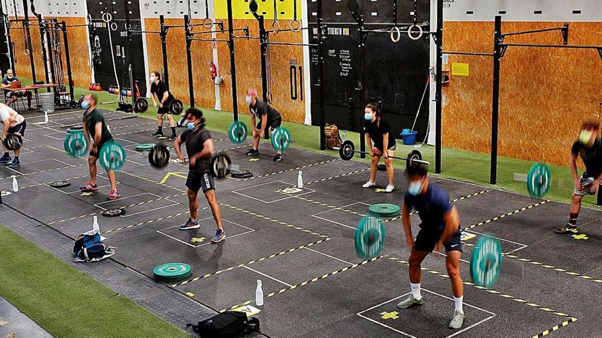 El descanso entre series, muy importante para conseguir la musculatura que quieres.