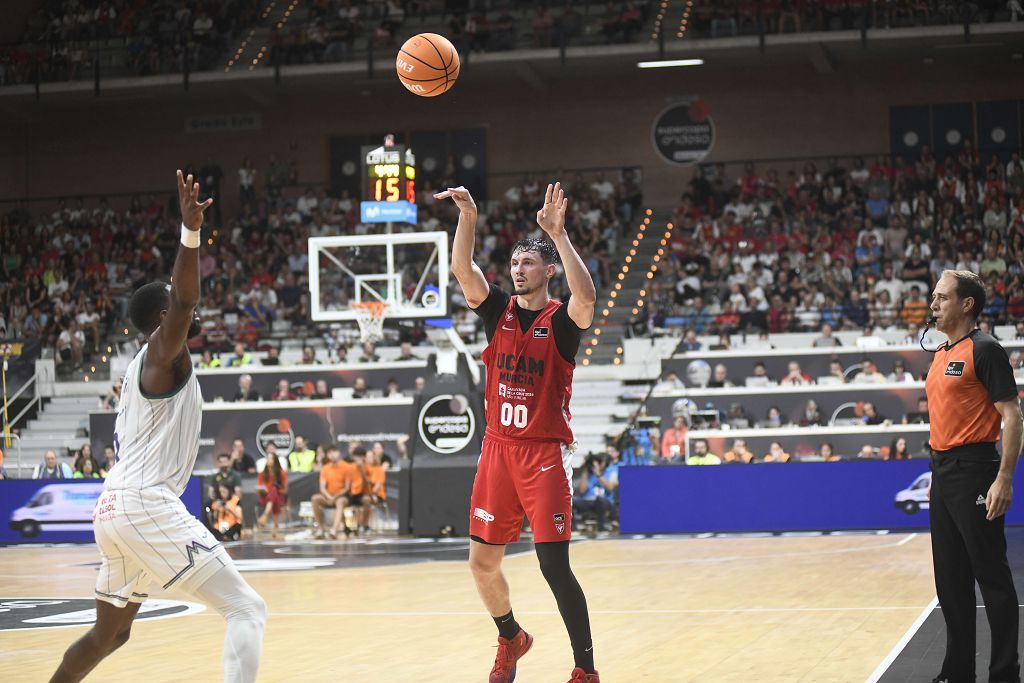 Todas las imágenes de la semifinal de la Supecopa entre el UCAM Murcia y el Unicaja