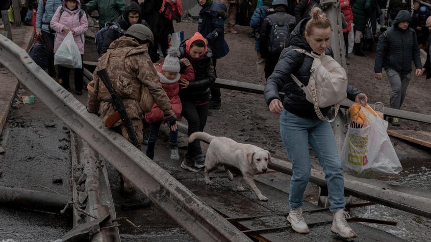 Se rompe el alto el fuego que trataba de asegurar el corredor humanitario en el este de Ucrania