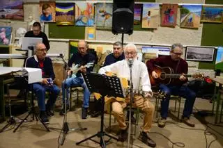 Varalonga canta a Bernardino Graña, “Sempre mar”