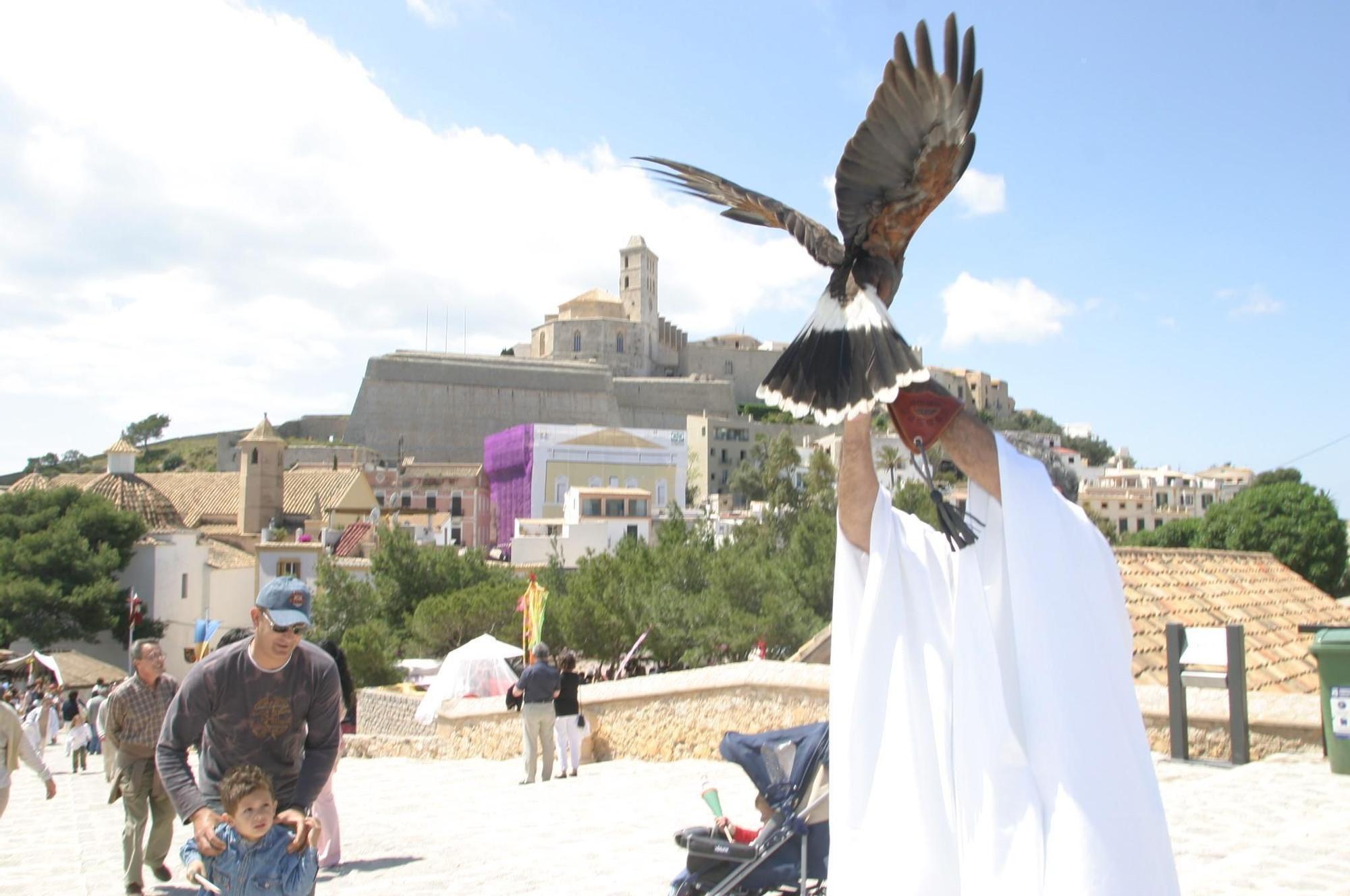 Edición de 2004 de la Feria Medieval de Ibiza.