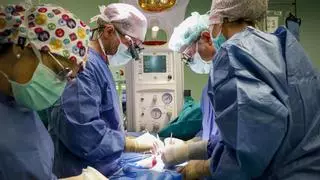 Personal de la Fe renuncia al plan para bajar listas quirúrgicas por los impagos