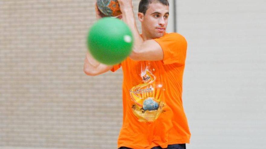 Cristian Postigo: &quot;Me voy al Stadium Casablanca para volver a disfrutar del balonmano&quot;