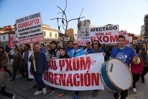 O Grove se echa a la calle contra el PXOM