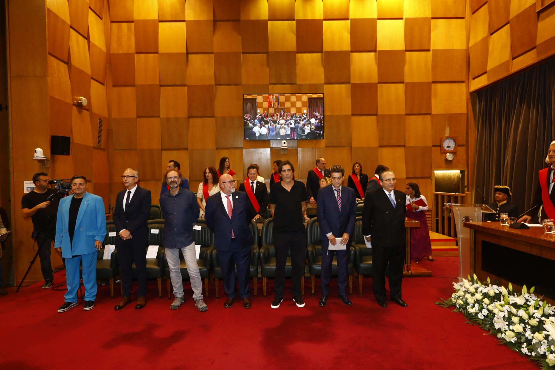 FOTOGALERÍA | Acto de entrega de medallas y distinciones de Zaragoza