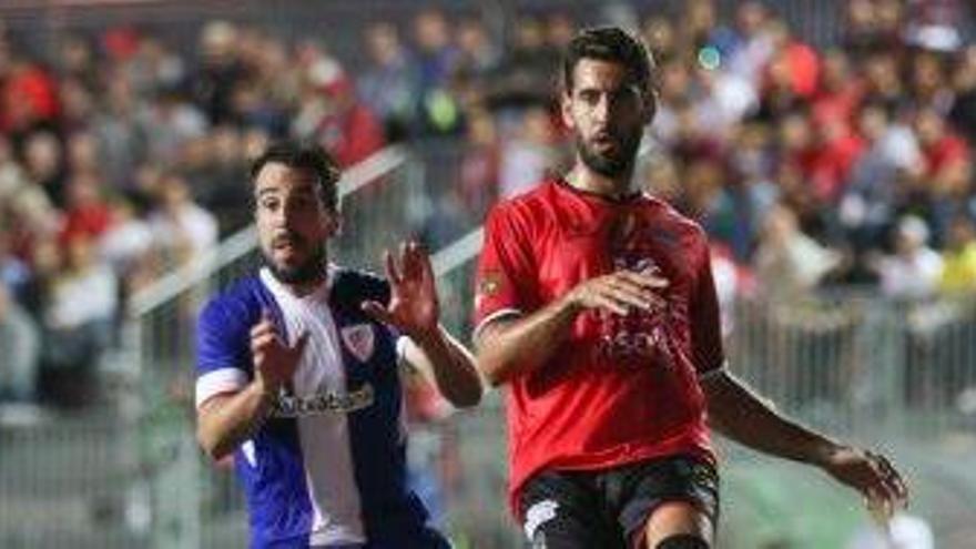 El Formentera afronta el partido frente al Mallorca tras su esfuerzo en la Copa ante Athletic Club.