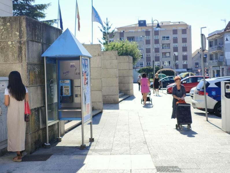 La cabina telefónica del Concello de Moaña. | G.N.