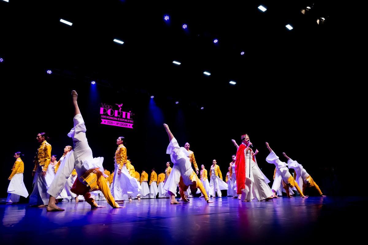 Momento de la coreografía "We will rock you", de la Escuela Unidance (Vigo).