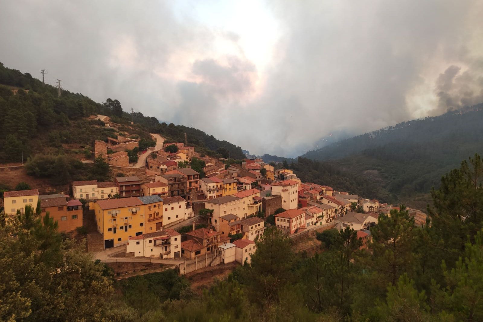 Fuego en Extremadura | Incendio en las Hurdes