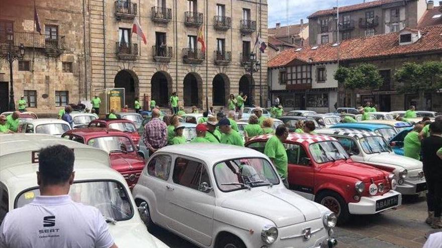 Mequinenza recibe a un centenar de Seat 600