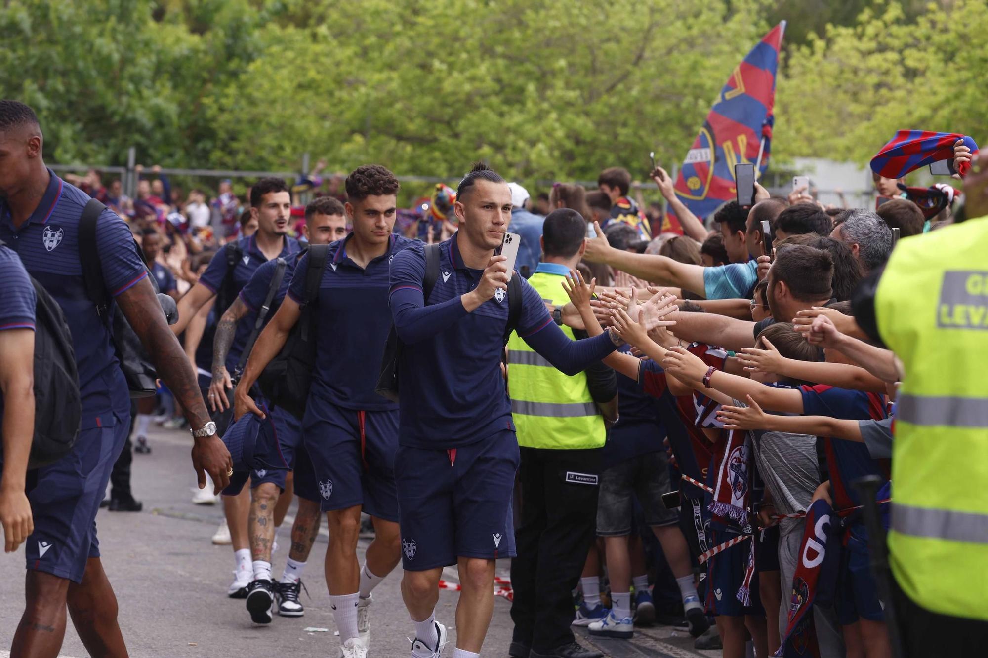 Así fue la emocionante recepción al Levante UD