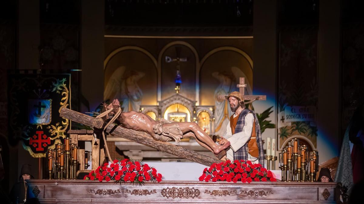 El paso de 'El Enclavamiento' se estrenará este Jueves Santo en Zaragoza.