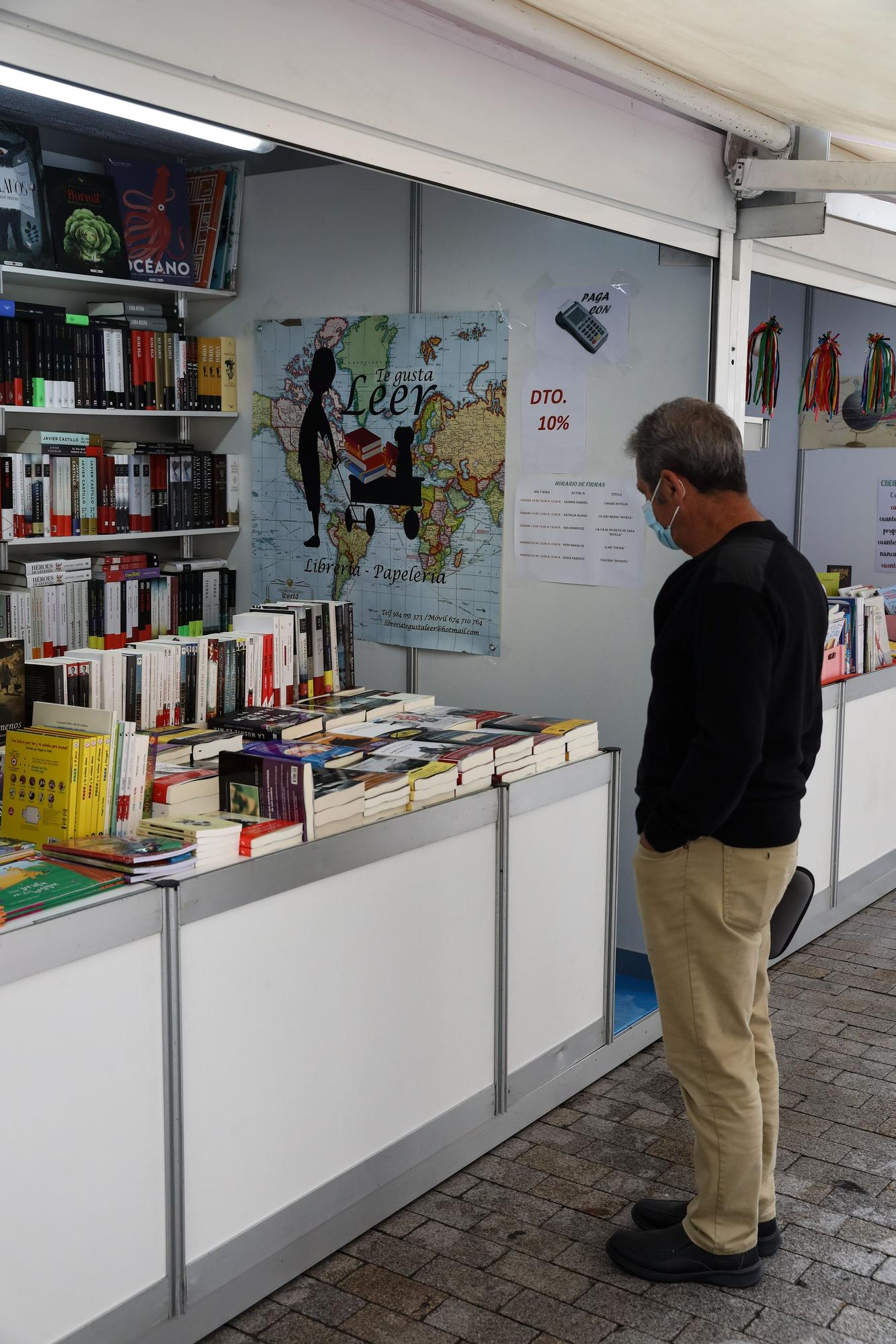 En imágenes: inauguración de la feria del libro de Gijón