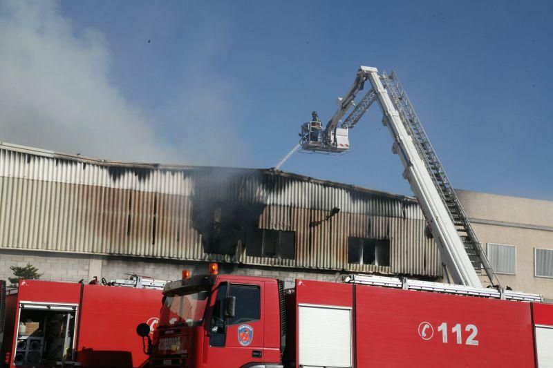 Arde una nave de curtido de pieles en Lorca