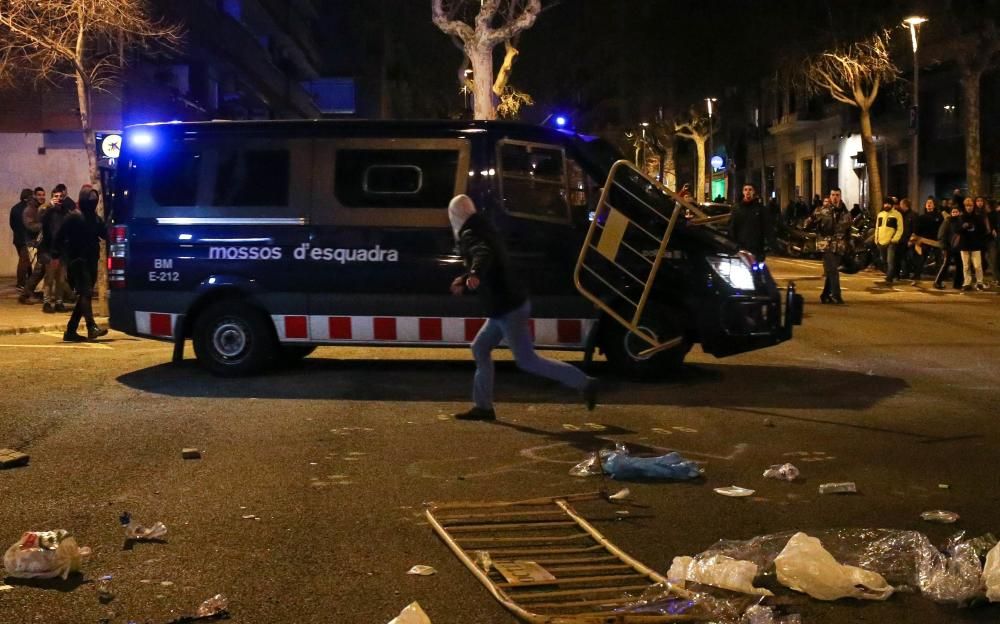 Càrregues policials a Barcelona