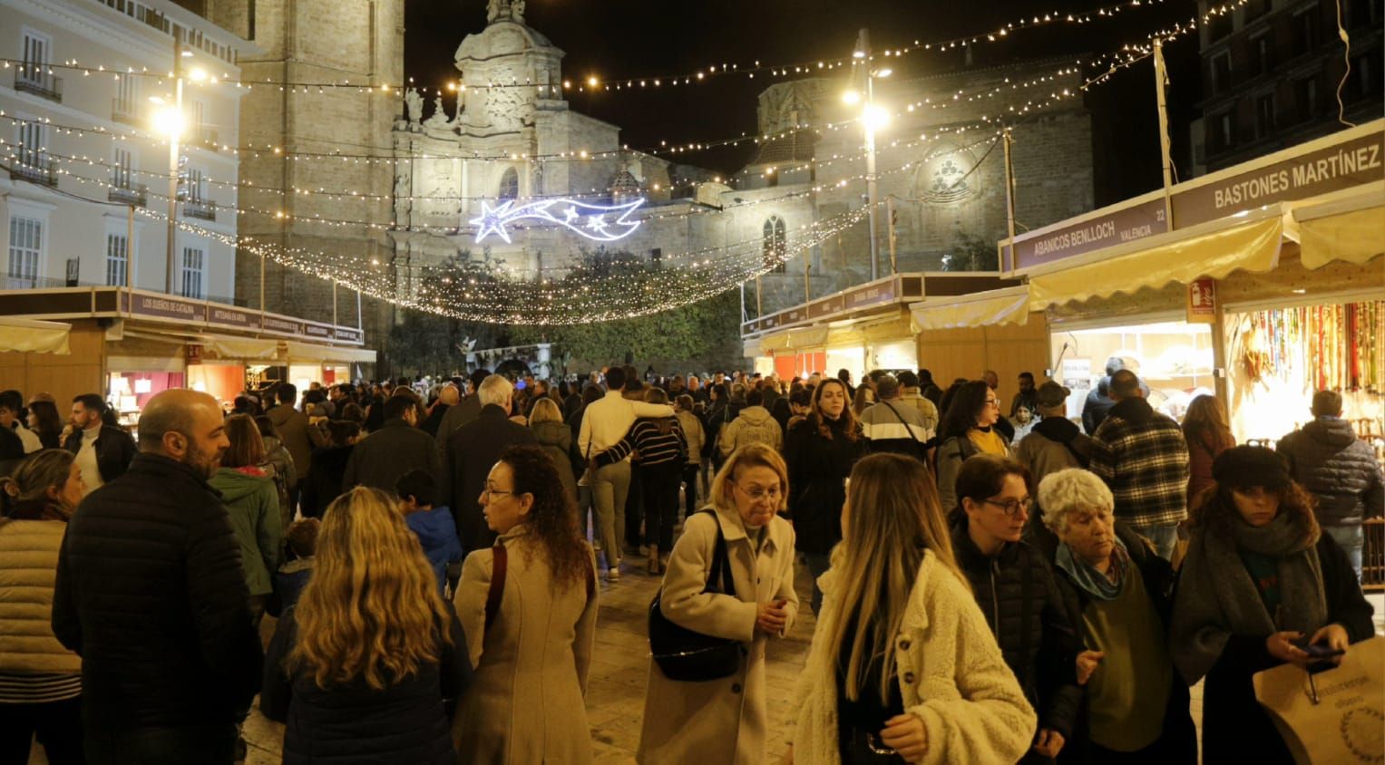 València, a reventar por la Navidad y el buen tiempo