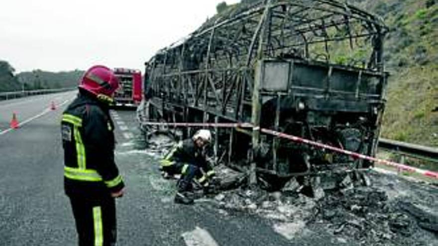 Arde un autobús con destino a Pozoblanco sin que haya heridos