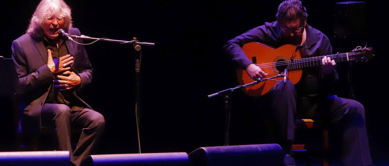 José Mercé, en el concierto que ofreció el lunes en el Principal.