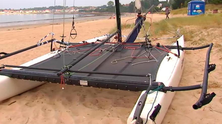 Sucesos en A Coruña: Cinco miembros de una familia, electrocutados cuando trasladaban un catamarán