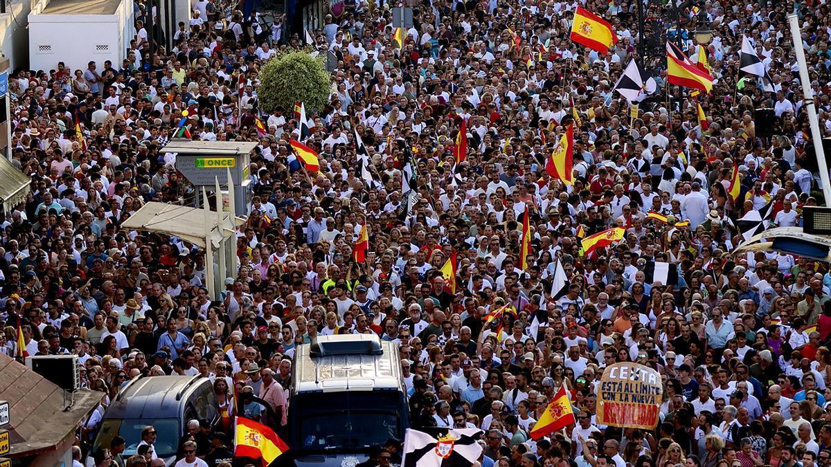 D032-CEUTA MANIFESTACION SITUACION MIGRATORIA