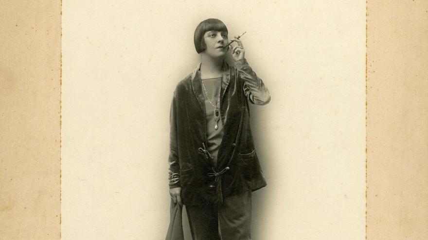 Elena Jordi en una imatge de José Walken el 1914