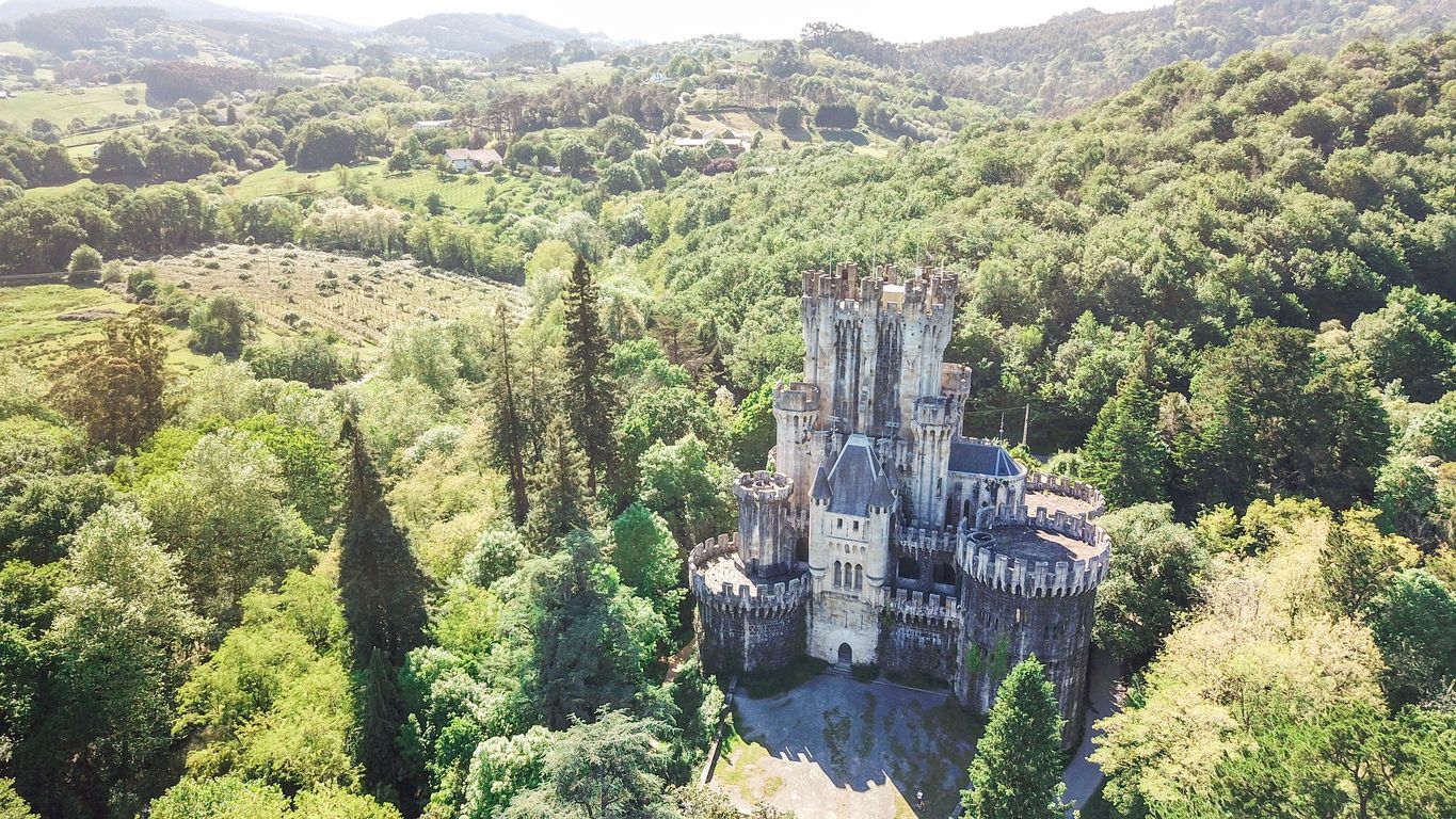 Paisaje natural cerca del Castillo de Butrón