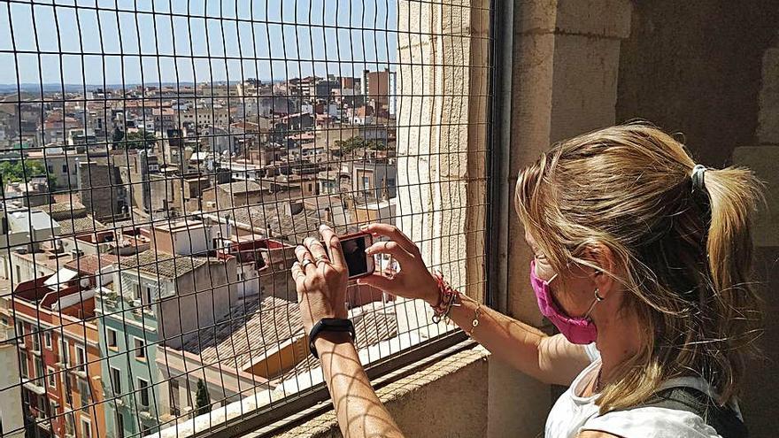 La visita guiada permet descobrir racons com la balconada del cor | MARIA VIVAS