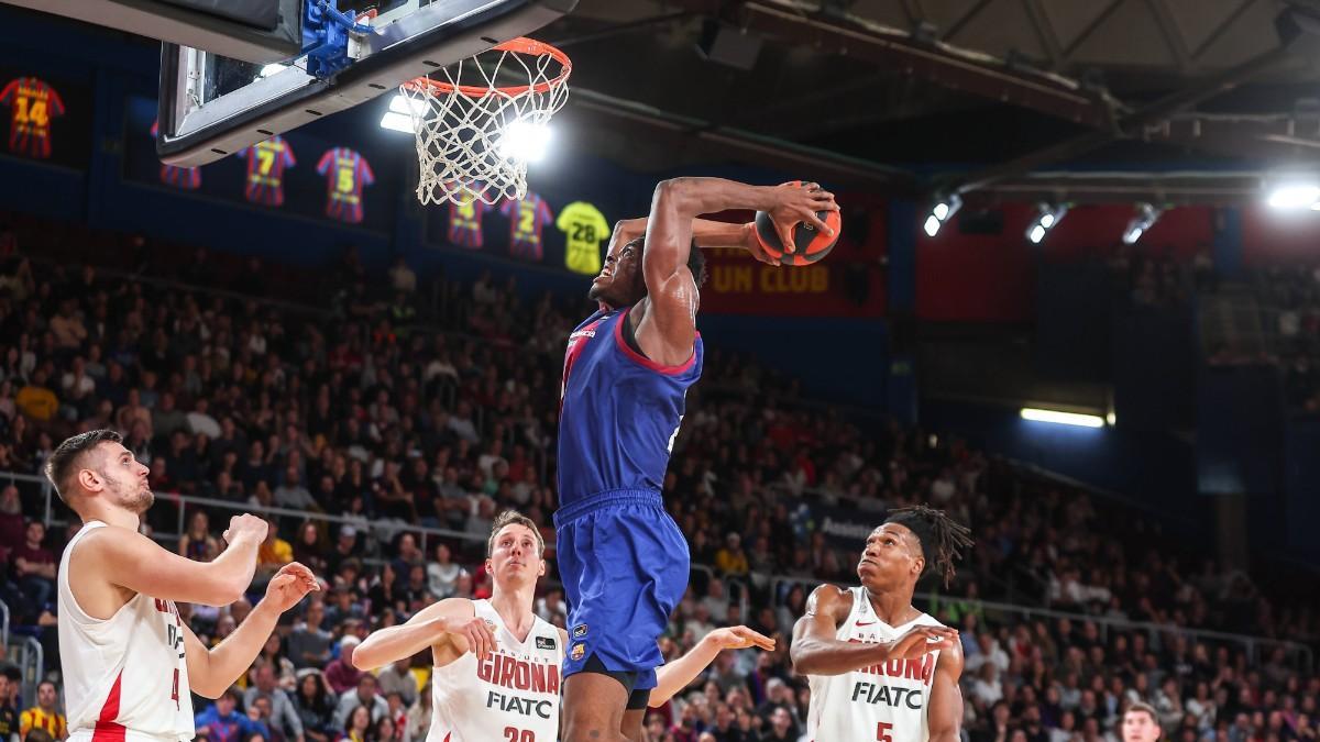 James Nnaji anota una canasta ante Bàsquet Girona, próximo destino en su carrera