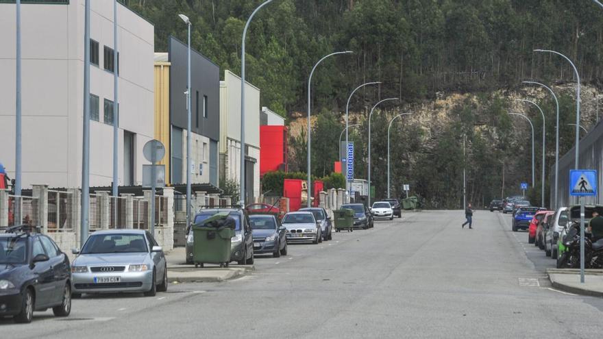 Una calle del polígono industrial de O Pousadoiro, en Vilagarcía. |   // IÑAKI ABELLA