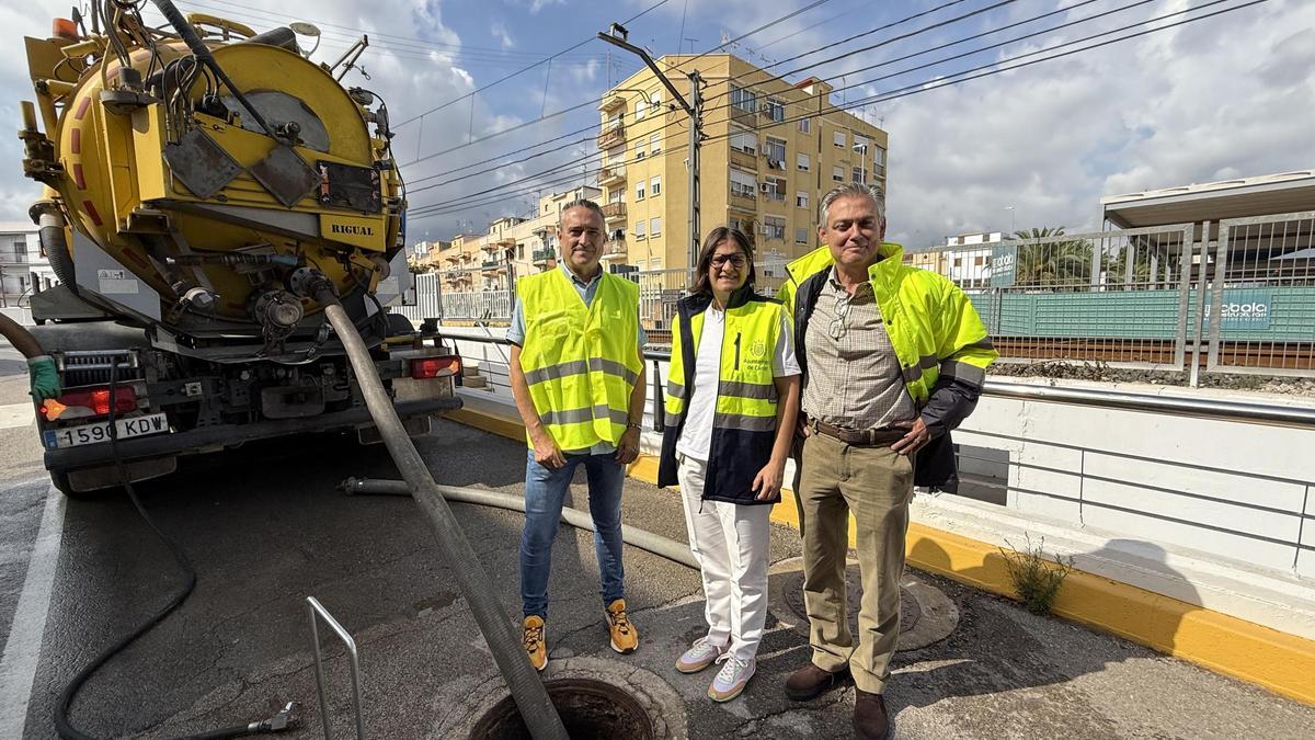 Carlet inicia la limpieza y revisión de los colectores.