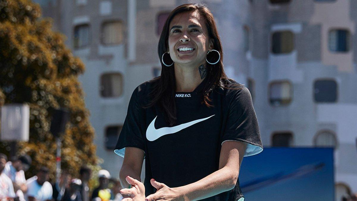 Andressa Alves fue una de las protagonistas de la presentación de las nuevas Nike Mercurial 360 en París