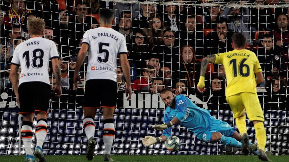 Cillessen paró un penalti a Gerard Moreno en un partido de liga entre el Valencia y el Villarreal