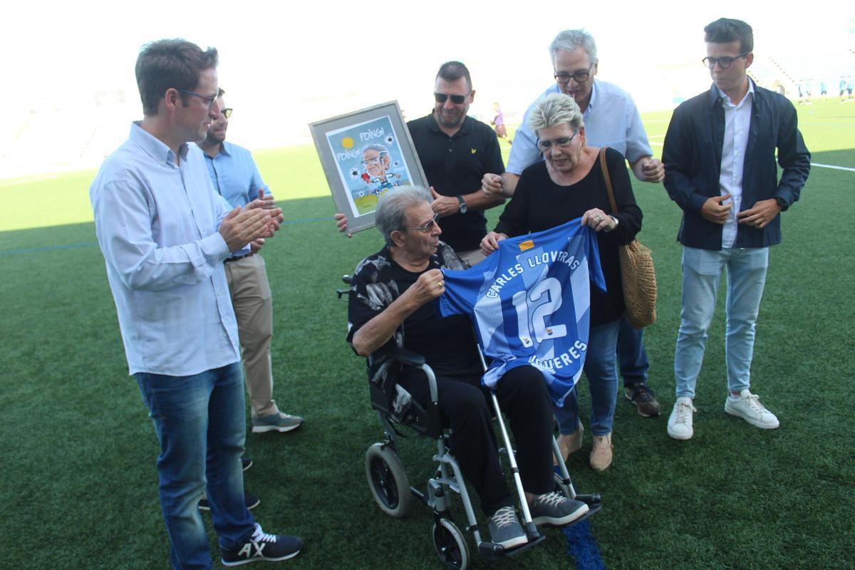 Carles Lloveras durant l'homenatge que li va retre el club el 2023