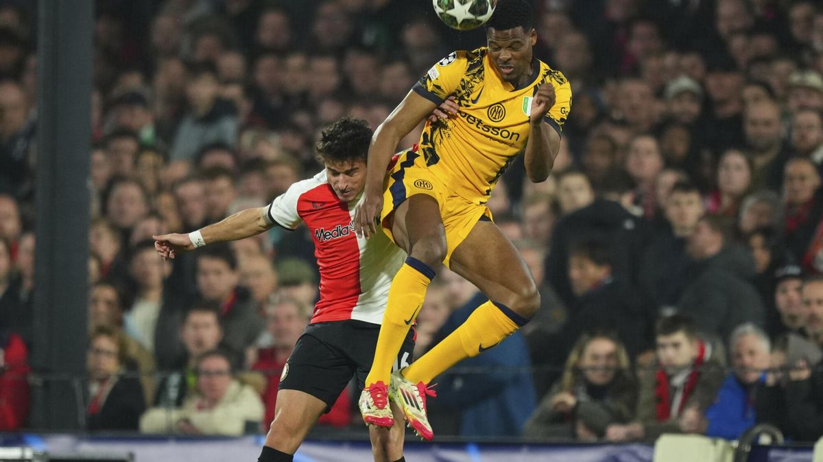 FC Barcelona - Inter | El doblete de Dumfries