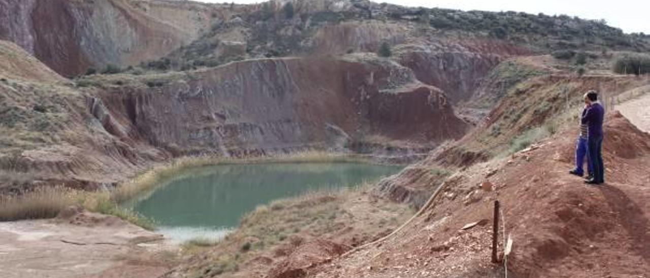 La cantera del Tosal que los regantes pretenden convertir en depósito de agua.