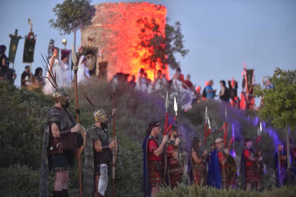 Encendido de fuego sagrado, pregón y apertura de campamento de Carthagineses y Romanos