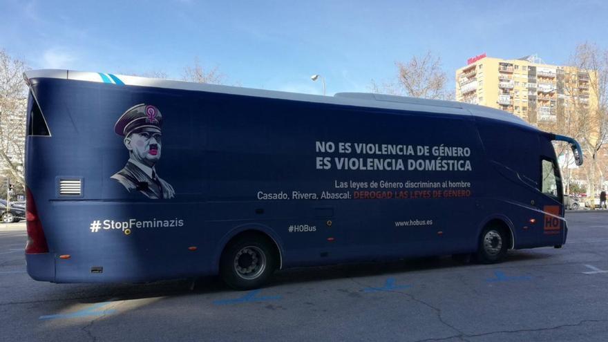 Barcelona multa al bus de Hazte Oír