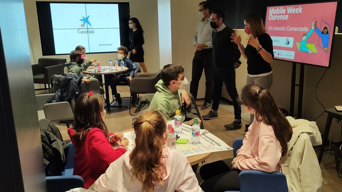 Un grupo de 20 niños aprendió sobre transformación social.