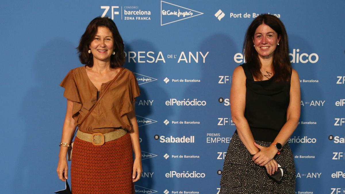 En la foto Yolanda Perez del Banc de Sabadell y Maria Mora de Foment del Treball