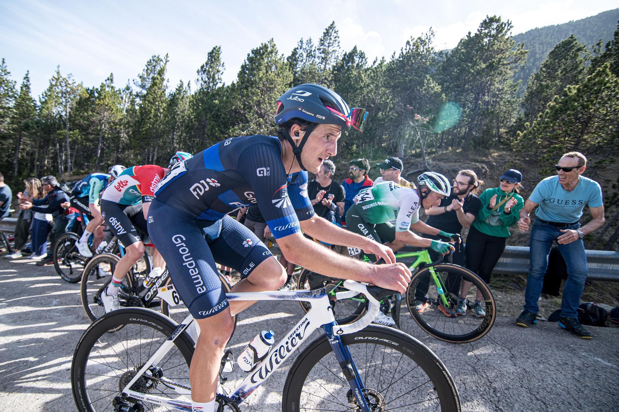 COLL DE PRADELL . LA VOLTA CATALUNYA . ETAPA 6 BERGA QUERALT