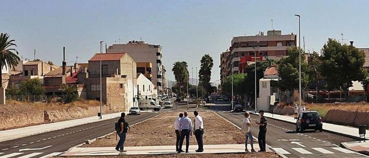 Imagen de la calle a la que se le retira el nombre de Enric Valor